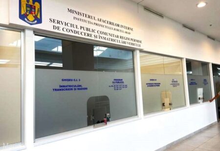 Descinderi ale ofițerilor DGA la serviciul de permise auto din Arad: sunt vizați examinatori și instructori