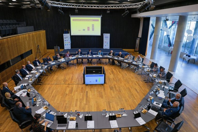 Rată de absorbție de peste 100% a fondurilor europene în Regiunea Vest prin Regio-POR