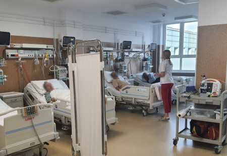 Premieră pentru județul Hunedoara: Unitatea de Supraveghere și Tratament Avansat al Pacienților Cardiaci Critici (USTACC) din cadrul Spitalului Județean de Urgență Deva a devenit funcțională