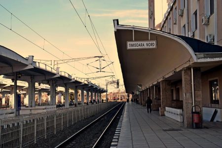 Deraiere la Timișoara Nord: Tren de călători blocat, circulația feroviară afectată