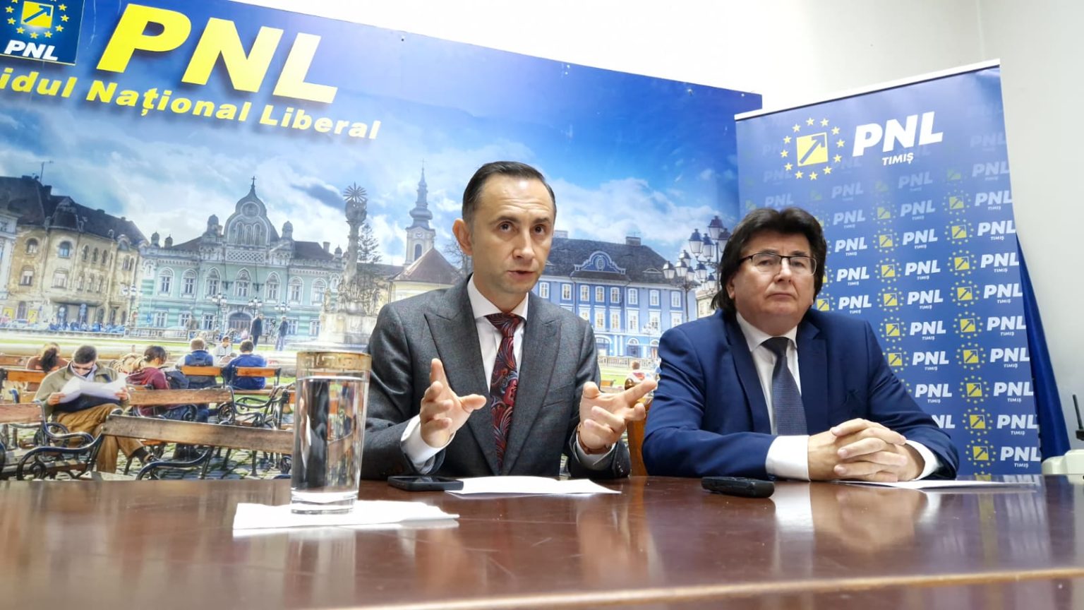 Robu și Nica, oficial candidați ai PNL Timiș, alături de ”europenii” Gorghiu și Falcă