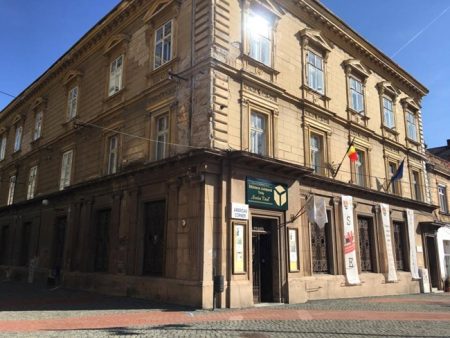 Reabilitare de 14,5 milioane lei pentru Biblioteca Județeană Timiș: mansardă modernizată și lift panoramic interior